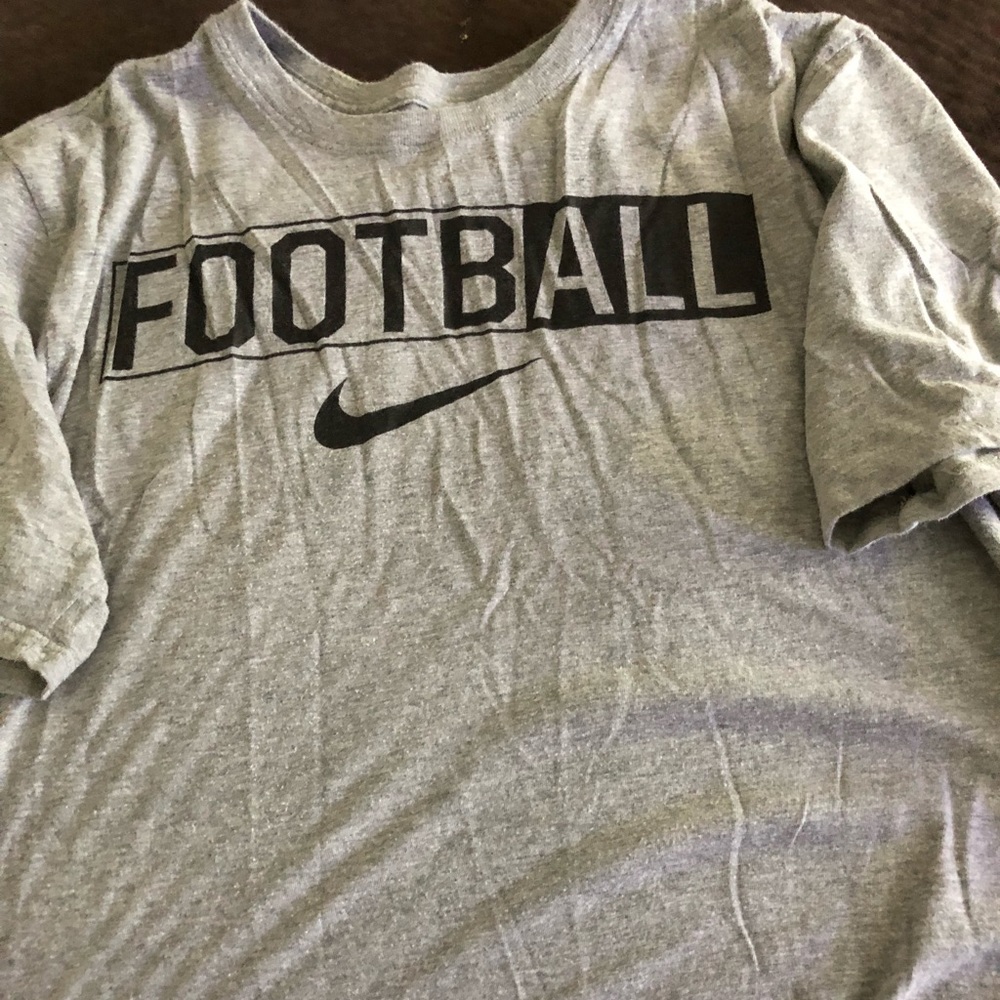 Men’s Nike T-shirt